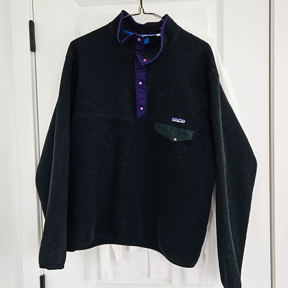 3 for $25 Logo clothing Patagonia 3 snap fleece pullover